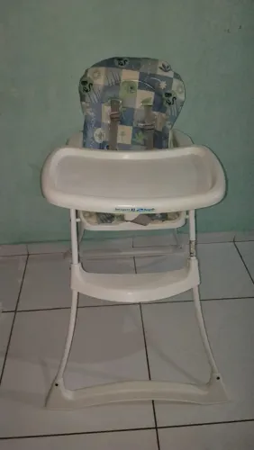 Cadeirinha de alimentação para bebê