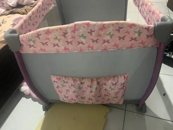 Vendo berço portátil só precisa ser lavado