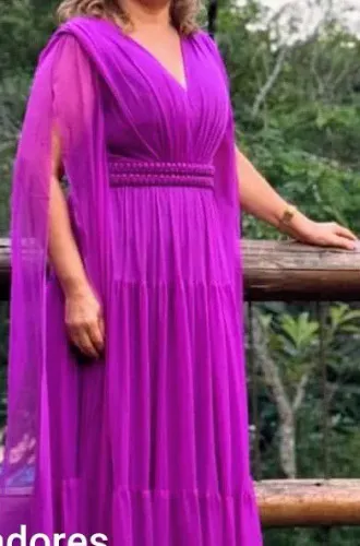 Vestido de festa , muito lindo semi novo