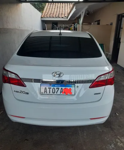 Hyundai HB20S C.plus/c.style1.0 Flex 12V Mec. 4P 2015