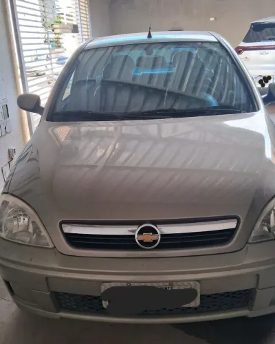 Chevrolet Corsa Sed. Premium 1.4 8V Econoflex 4P 2011