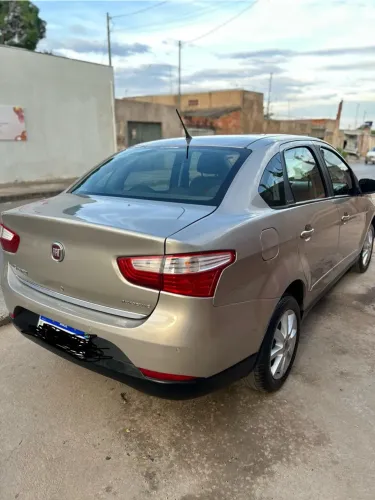 Fiat Grand Siena Attrac. 1.4 EVO F.flex 8V 2013
