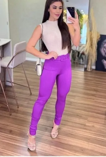 Calça Canelada Fúcsia Com Cinto G