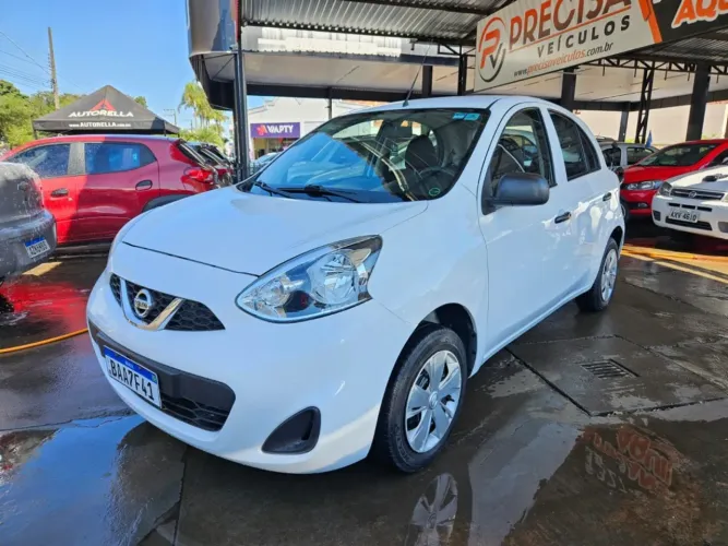 Nissan March 1.0 12V Flex 5P 2016
