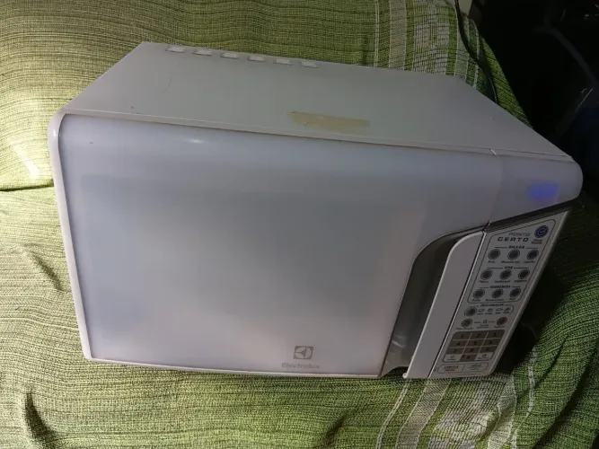 Microondas Electrolux 31 litros