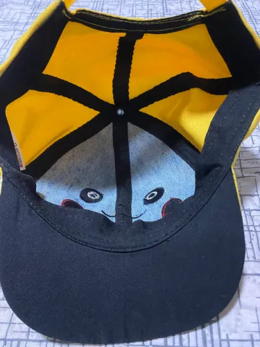Boné pikachu
