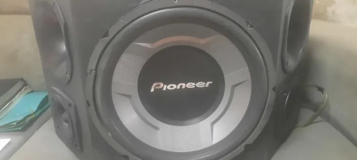 Caixa trio sub pioneer