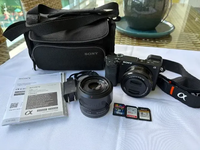 Câmera Sony a6300 - Lentes 16-50MM 35MM/1.8 OSS