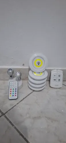 Kit luminária sem fio c controle remoto