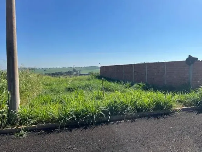 Terreno com 250 m2 no Villas do Mirante | Rosa e Rangel