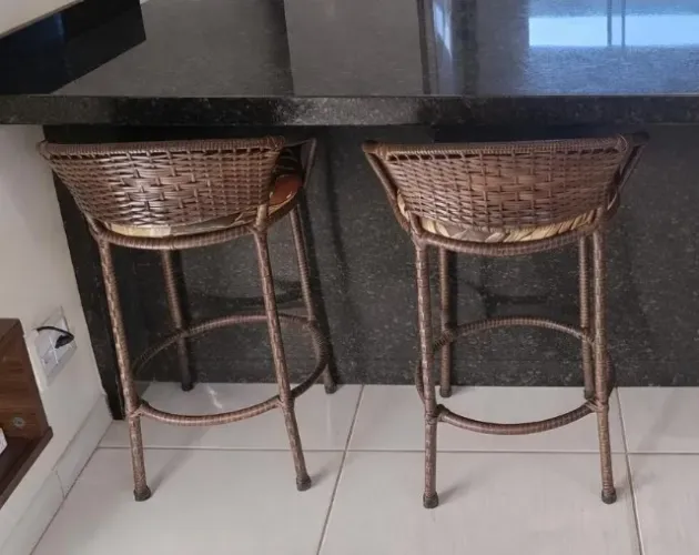Banqueta de balcão 