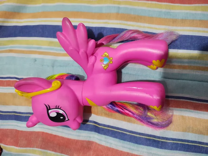Boneca My Little Pony Cadence Grande