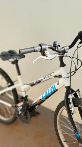 bicicleta Caloi aro 24 funcionando