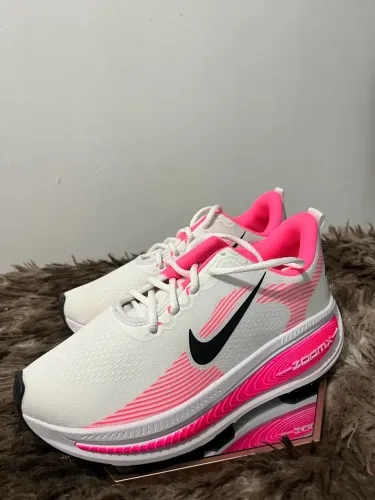     Sapatos Infantis e Adultos Novos - Diversos Modelos