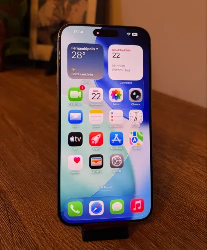 iPhone 15 Pro Max 256GB Cinza (Titânio)
