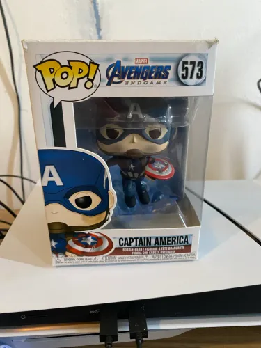 3 Funko Pop Marvel/DC - Doctor Strange, Capitão América e Mera
