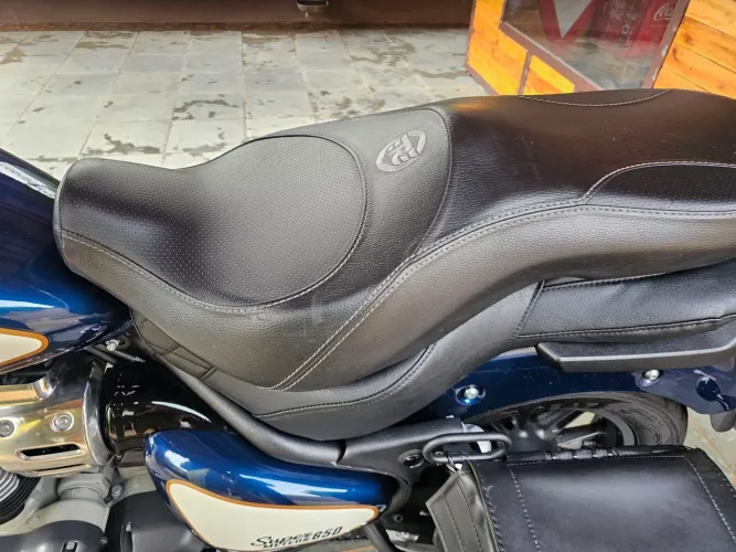 Banco Touring Royal Enfield Supermeteor 650