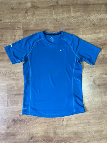 Camiseta Nike Treino Dri-Fit Miller