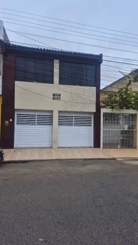 CASA RESIDENCIAL E COMERCIAL