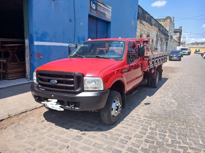 Vendo F4000 Ano 2000 em perfeito esta de conservação