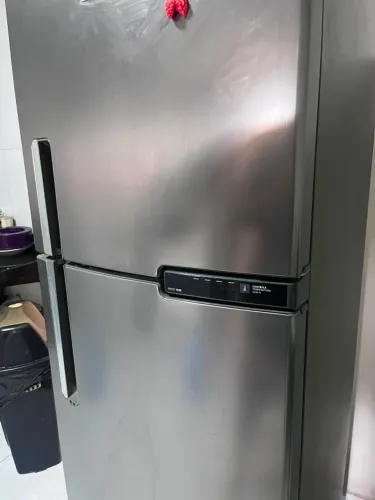 Geladeira Brastemp Inox em Excelente Estado