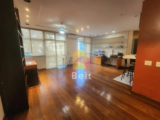 Excelente apartamento 97 mts reformado com 2 quartos suites vaga
