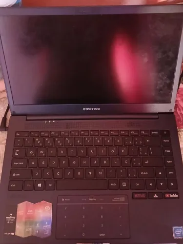 Notebook positivo para retirada de peças