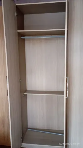 Roupeiro seis portas
