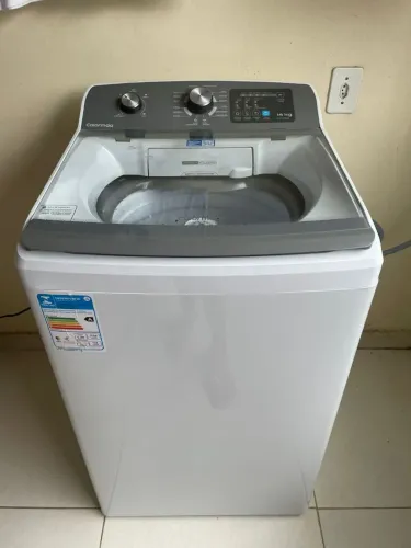 Vende-se Máquina de Lavar