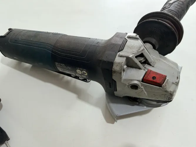 Esmerilhadeira. Bosch 5? GWS 17-125 PS 220 volts