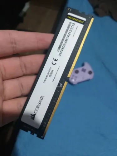 Memória RAM Corsair 8GB DDR4