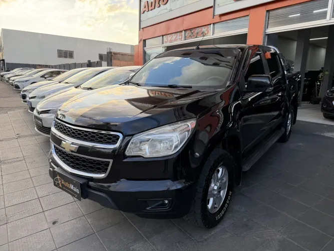 Chevrolet S10 Pick-up 2.4 MPFI 8V 128cv CD 4P 2014