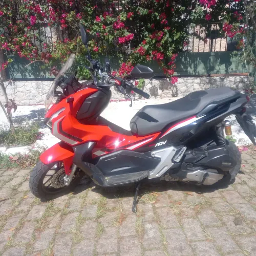 Honda ADV 2022 maravilhosa