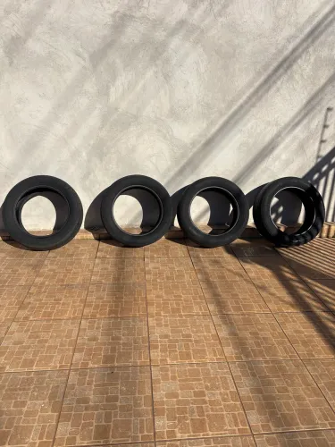 Pneus  235/55 18