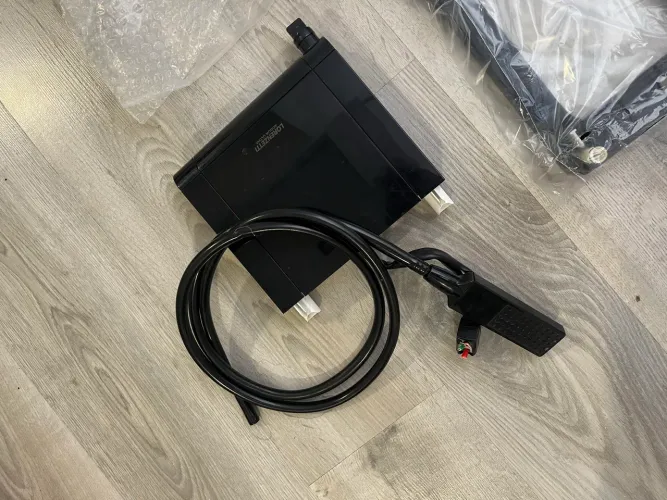 Chuveiro Chuveiro elétrico de parede Lorenzetti Acqua Ultra Storm preto 6800W 220v