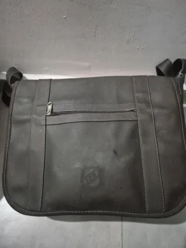 Bolsa Unissex de Couro Marrom Universitária 