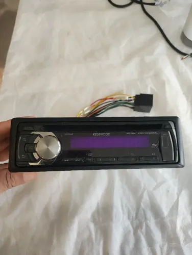 Rádio automotivo