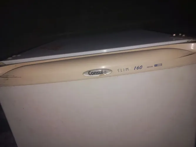 Freezer consul slim 160 vertical