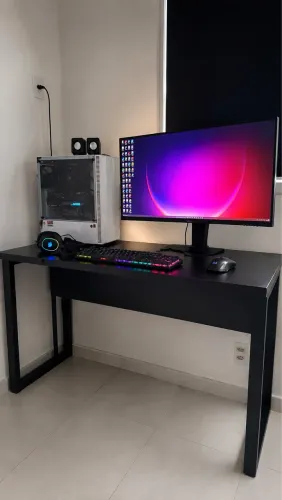 Mesa gamer - Mesa reforçada para pronta entrega