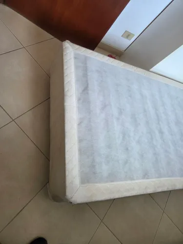 Cama Box (Doação)