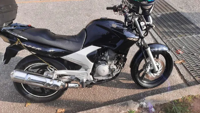 Fazer 08 vendo ou troco