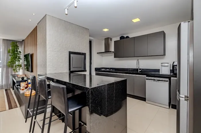 Apartamento à venda no Centro em Balneário Camboriú.