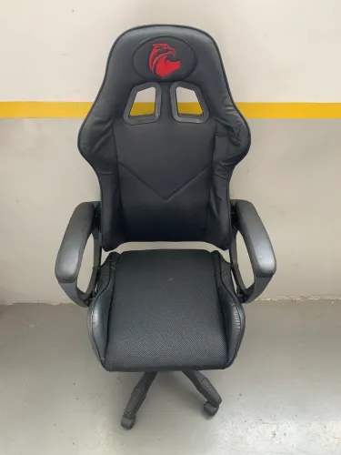 Cadeira Gamer Preta & Vermelha