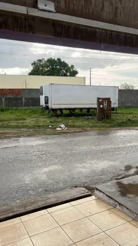 Vendo baú faço rolo