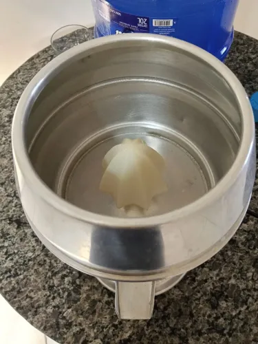 Espremedor de laranjas profissional