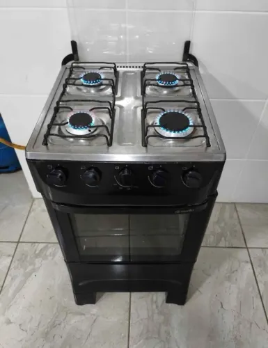 Vendo fogão a gás 