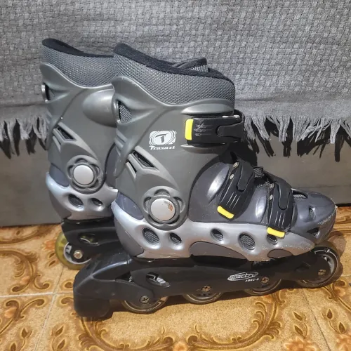 Patins Inline Traxart Spectro 35/36 forma pequena