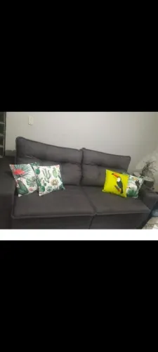 Vendo sofá retrátil de 2.5M de largura