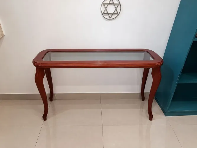 Mesa Console de Madeira com Tampo de Vidro - Clássica