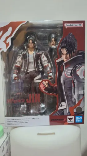 Jin Kazama (Lacrado) - Tekken 8 - S.H. Figuarts Bandai